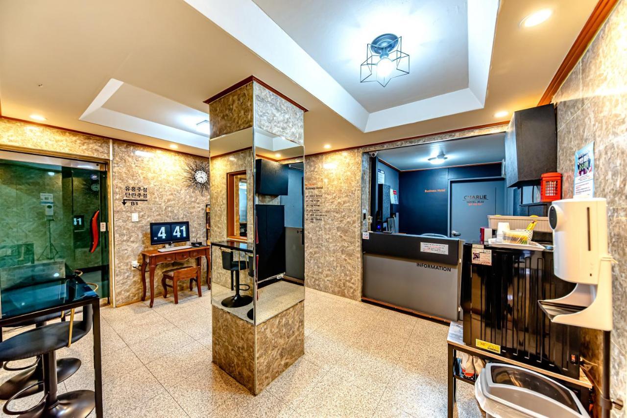 Charlie Hotel ג'גו מראה חיצוני תמונה