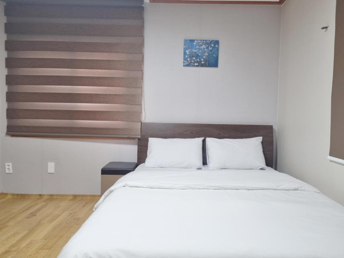 Charlie Hotel ג'גו מראה חיצוני תמונה