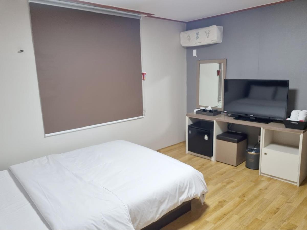 Charlie Hotel ג'גו מראה חיצוני תמונה