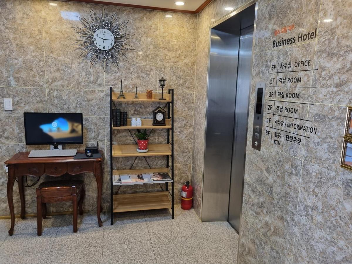 Charlie Hotel ג'גו מראה חיצוני תמונה