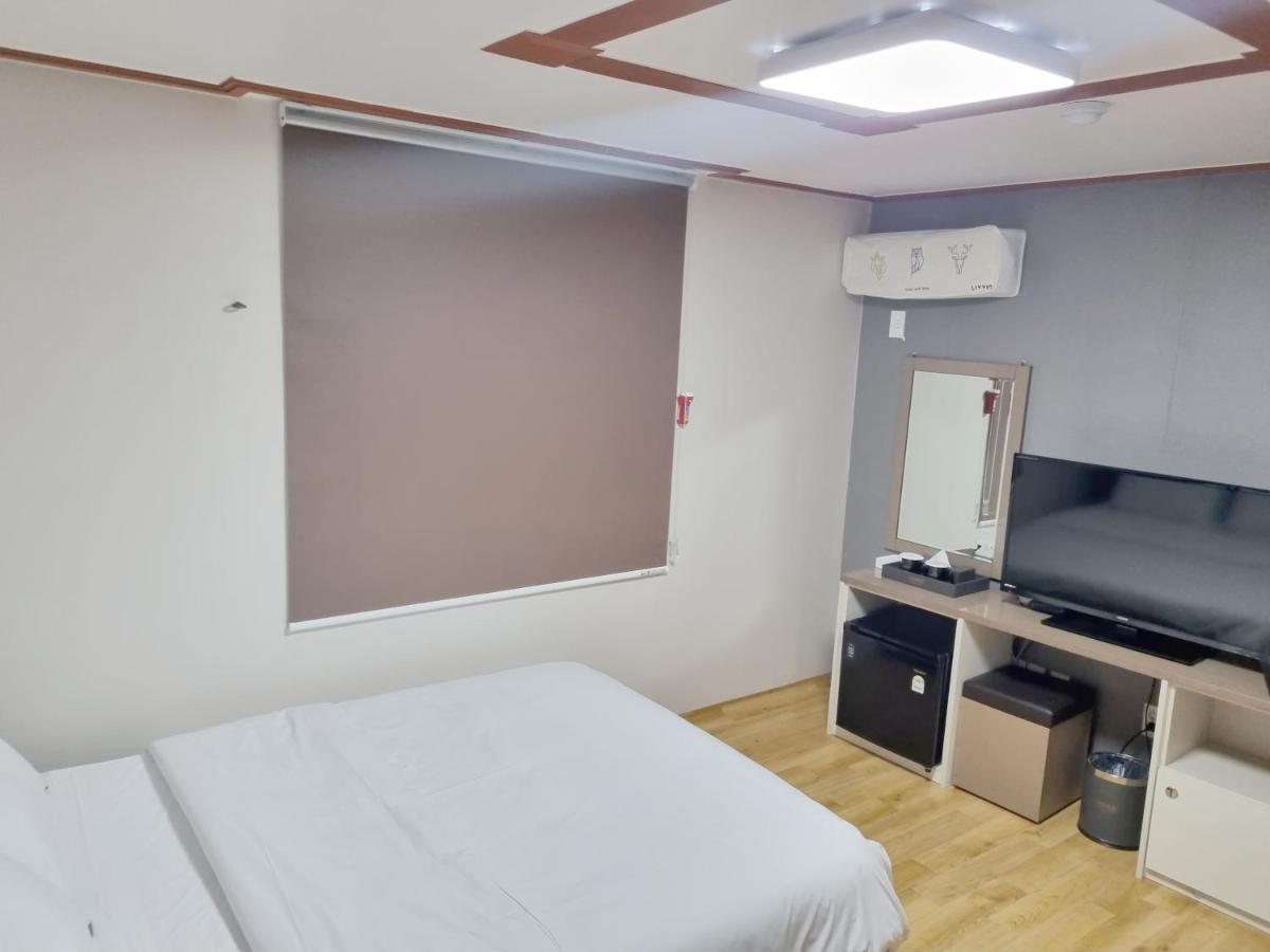 Charlie Hotel ג'גו מראה חיצוני תמונה